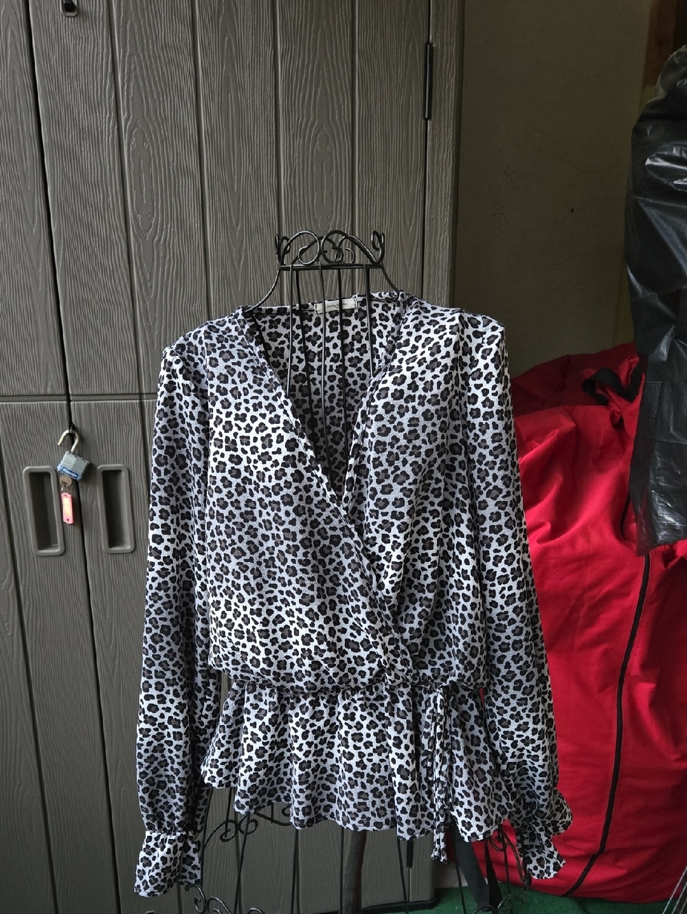 Leopard Print Wrap Peplum Long Sleeve Blouse GreyBlack